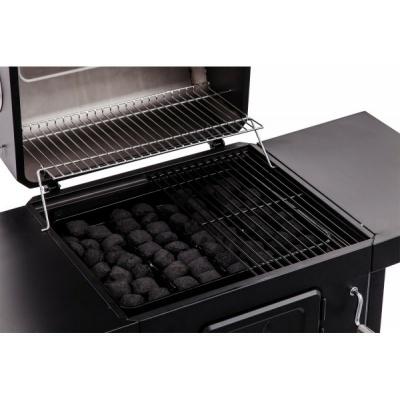 Char-Broil Performance 580